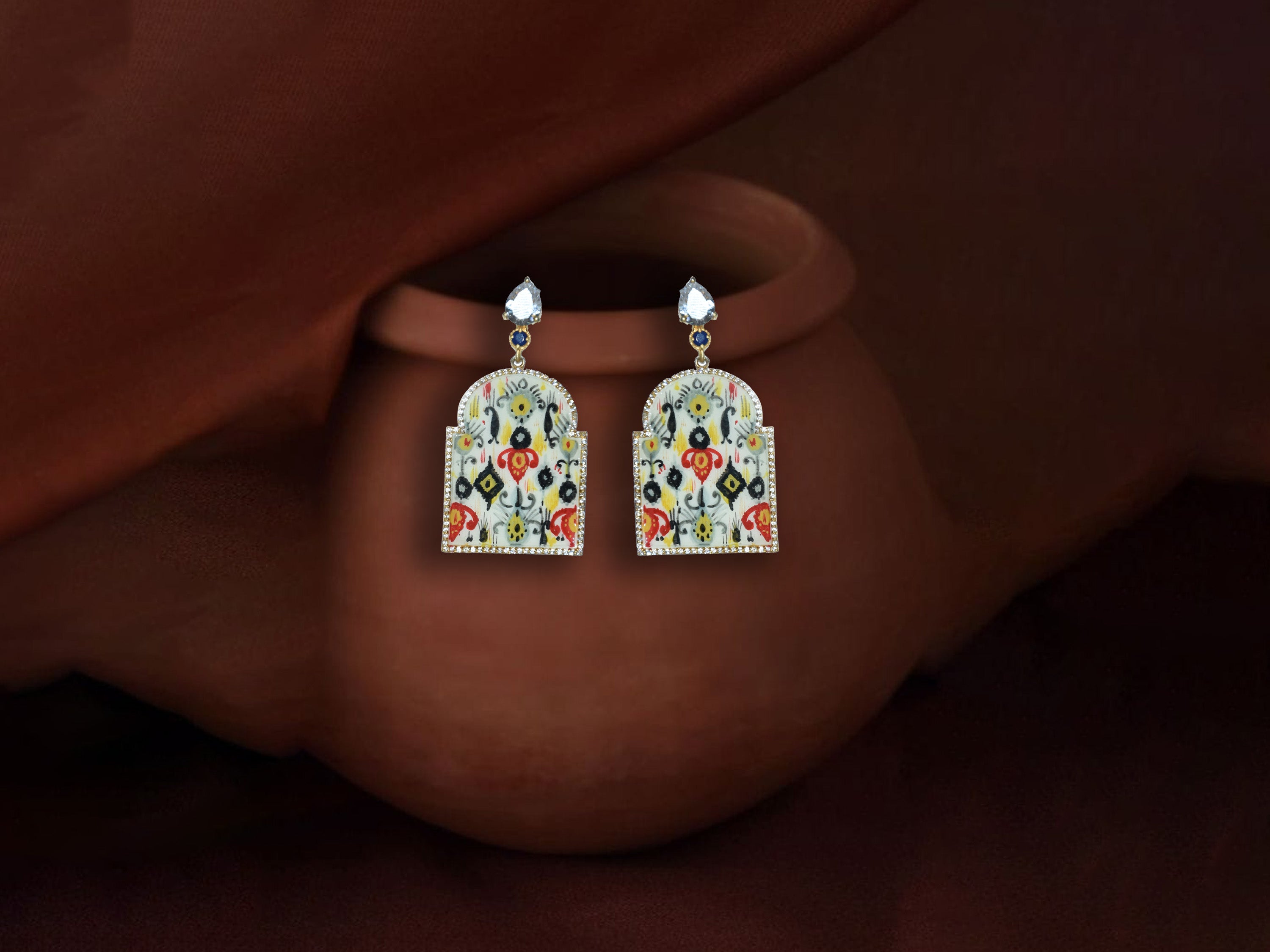 Floral Enamel Stone Earrings – Colorful Artistic Drop Design