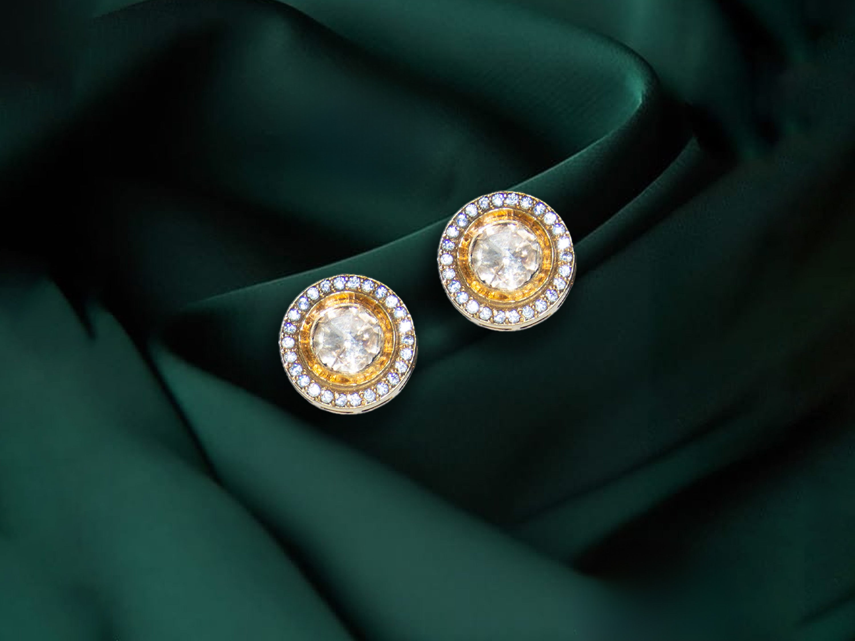 Handcrafted Elegant Round Polki Stud Earrings