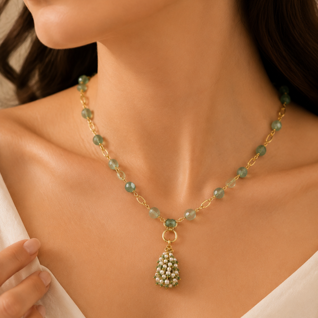 Strawberry Gemstone Necklace with Pearl Grape Gucha
