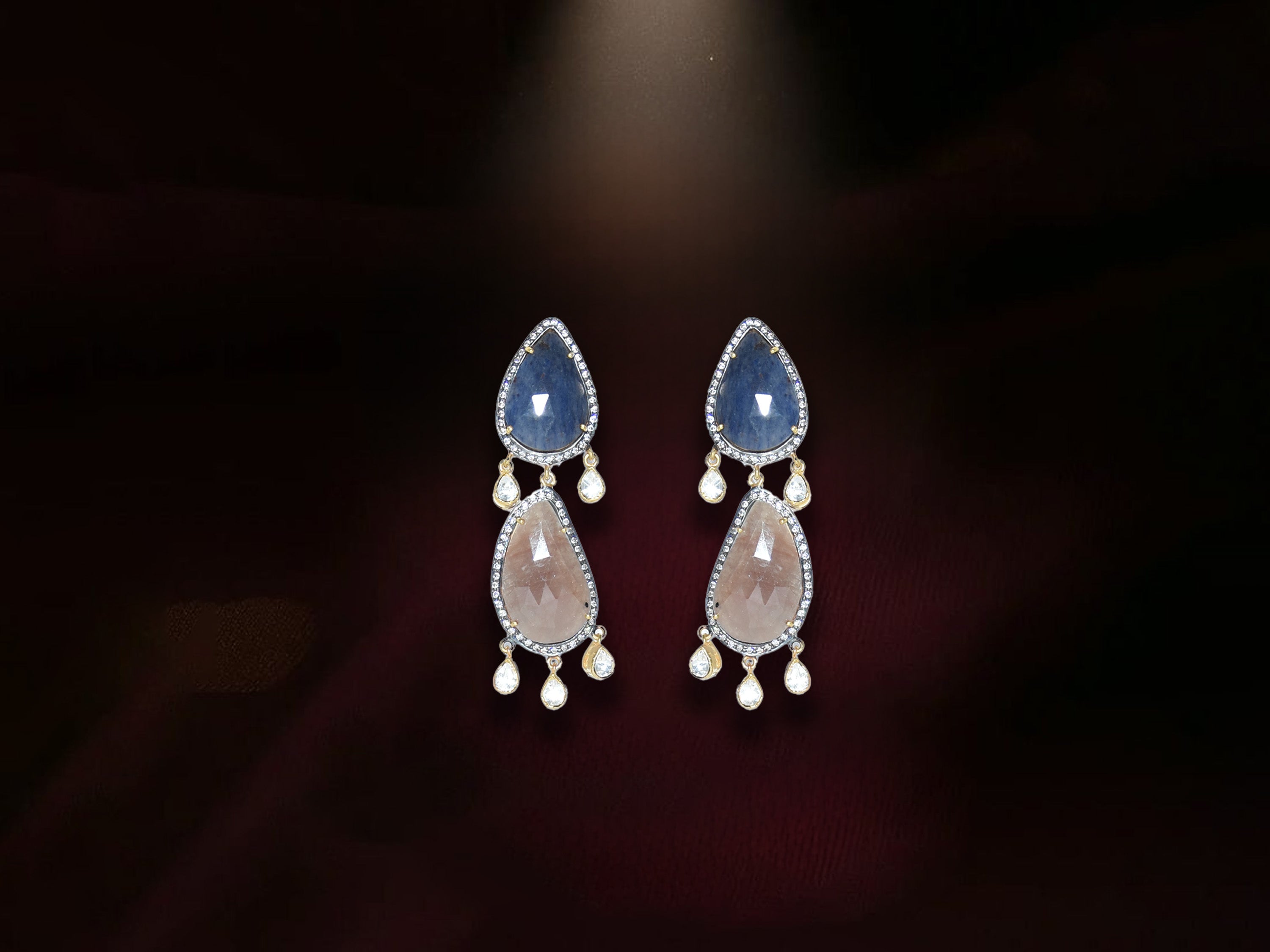 Elegant Dual-Tone Tear Drop Earrings