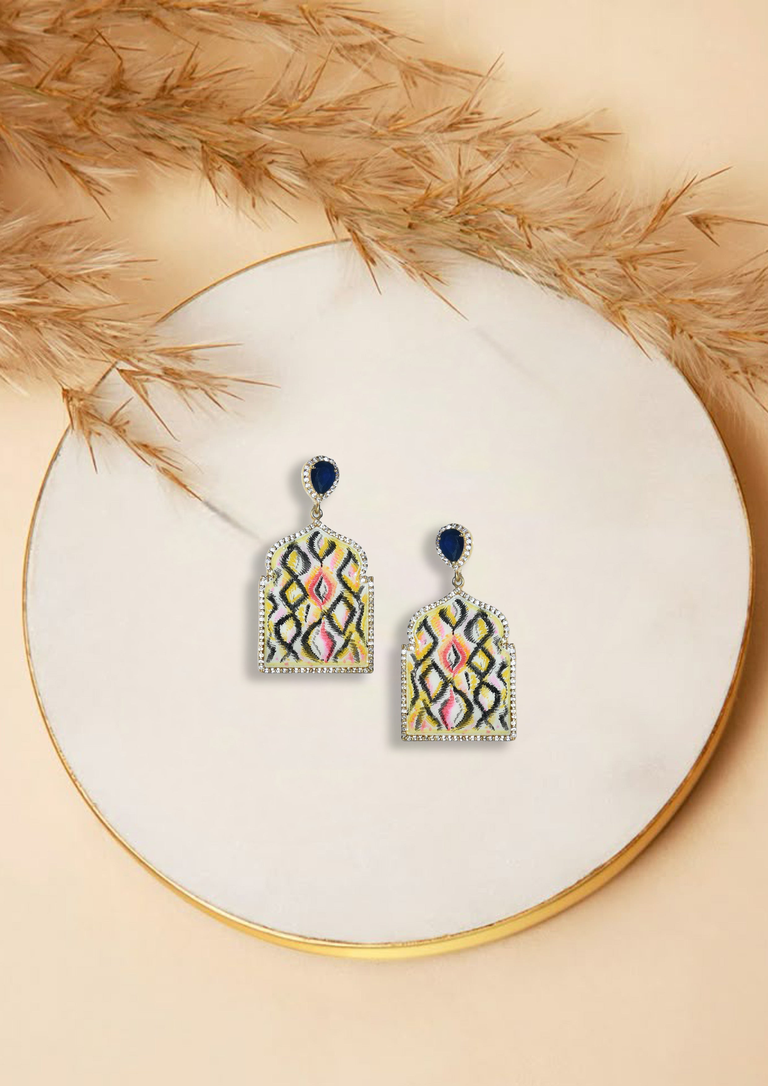 Designer Enamel Stone Earrings – Artistic Pattern Drop Design