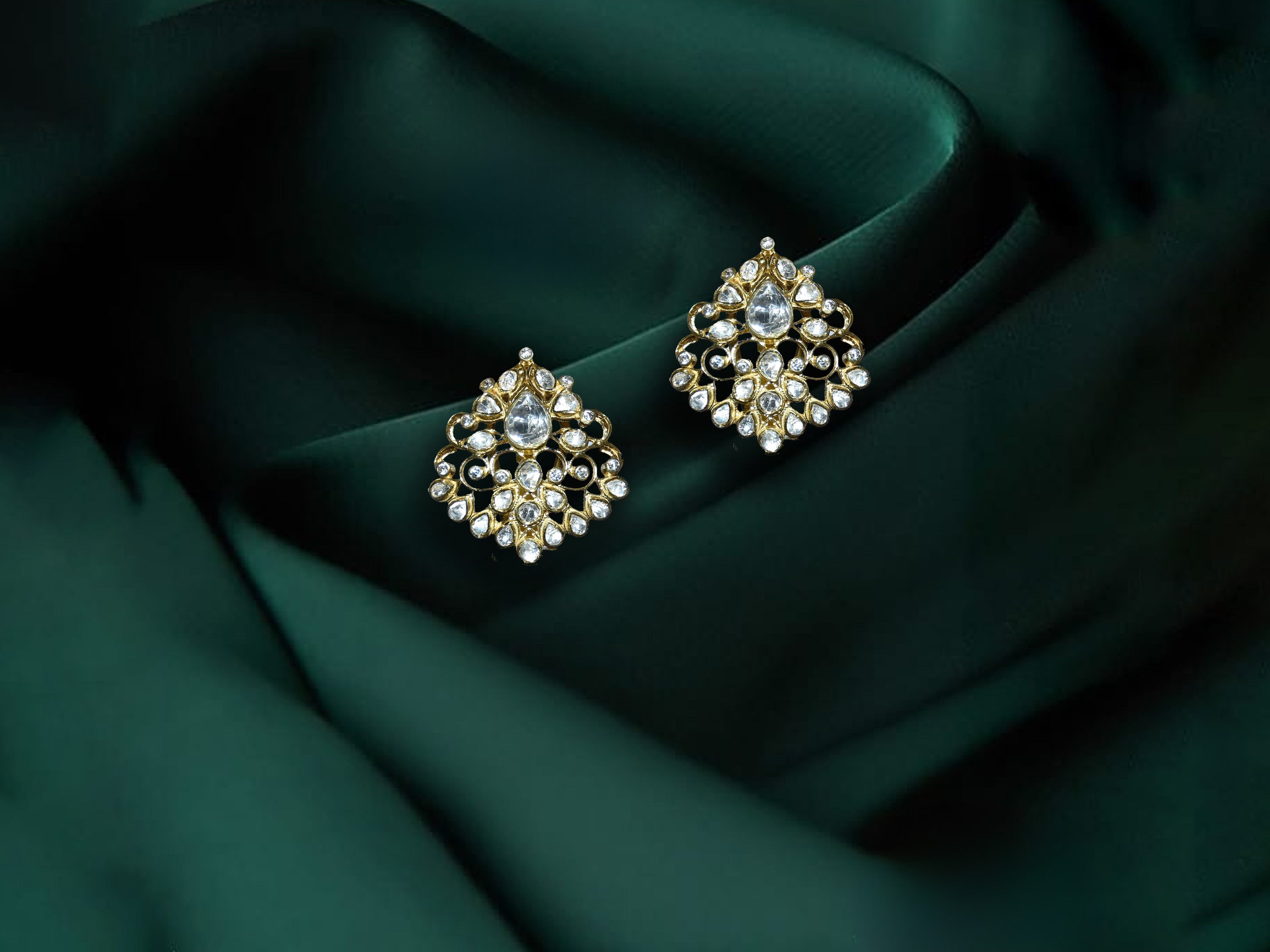 Royal Floral Drops Earrings – Elegant Handcrafted Jewellery